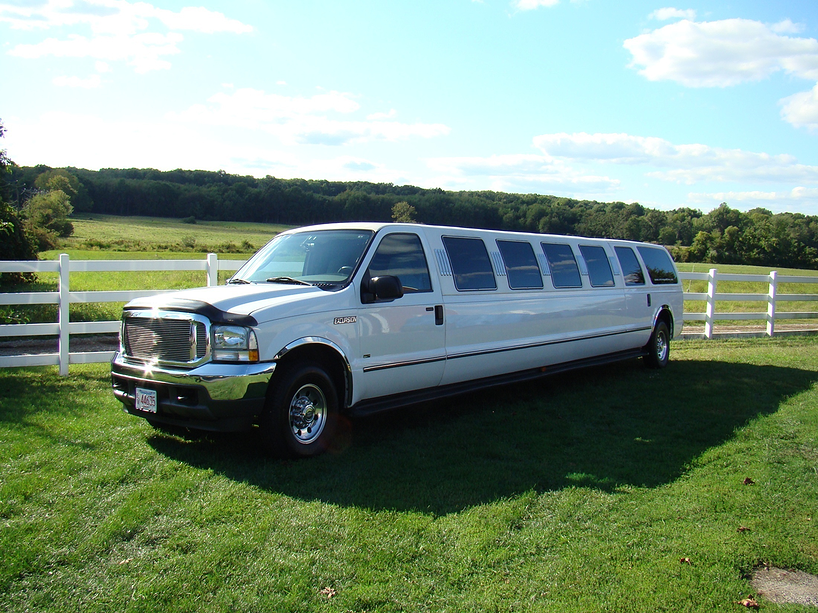 SUV Limo